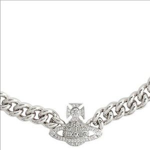 Sold out  Westwood Magnetic closure chain necklace